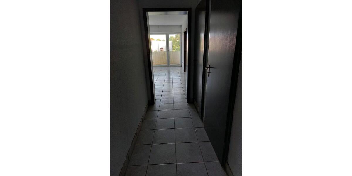 Etagenwohnung Erftstadt - 2 Zimmer, 38 m&sup2;, 370&euro; | Angebot:26350530