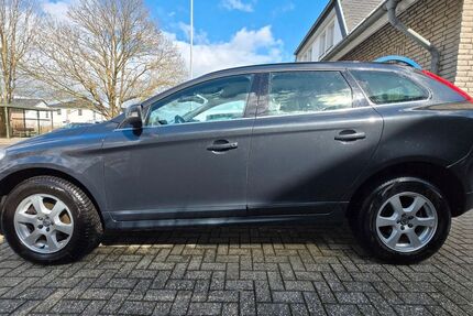 Volvo XC60 137.600 km 14.800 &euro; Aldenhoven 52457