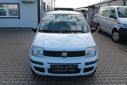Fiat New Panda 74.658 km 2.950 &euro; Euskirchen 53879