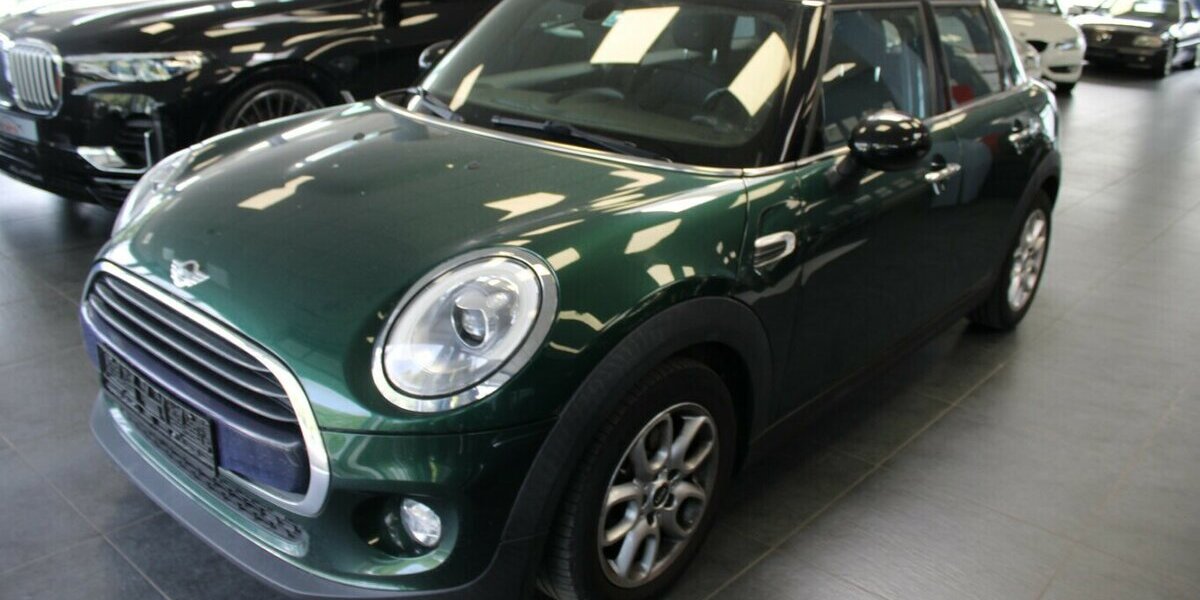 Mini Cooper 5-Türig 105.296 km 10.780 &euro; Euskirchen 53881