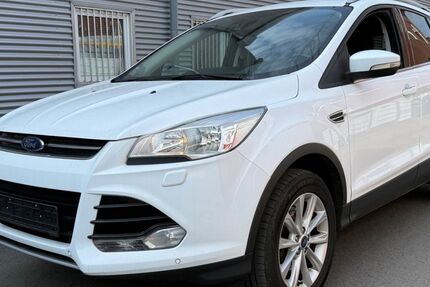 Ford Kuga 304.000 km 6.490 &euro; Düren 52349