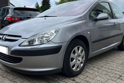 Peugeot 307 50.000 km 3.499 &euro; Langerwehe 52379