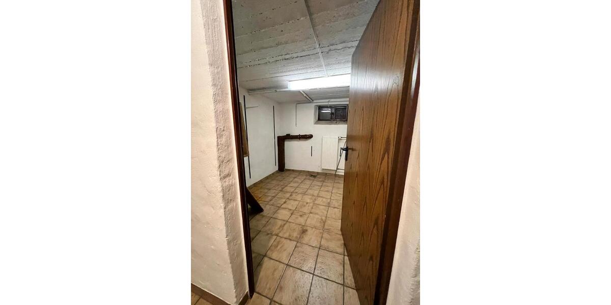 Gewerbeobjekt Baesweiler - 1.200&euro; | Angebot:24811761