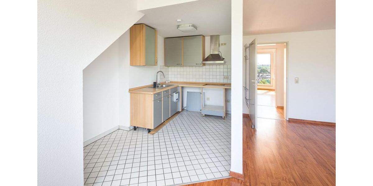 Dachgeschoßwohnung Aachen Aachen-Mitte - 2 Zimmer, 67 m&sup2;, 750&euro; | Angebot:25257699