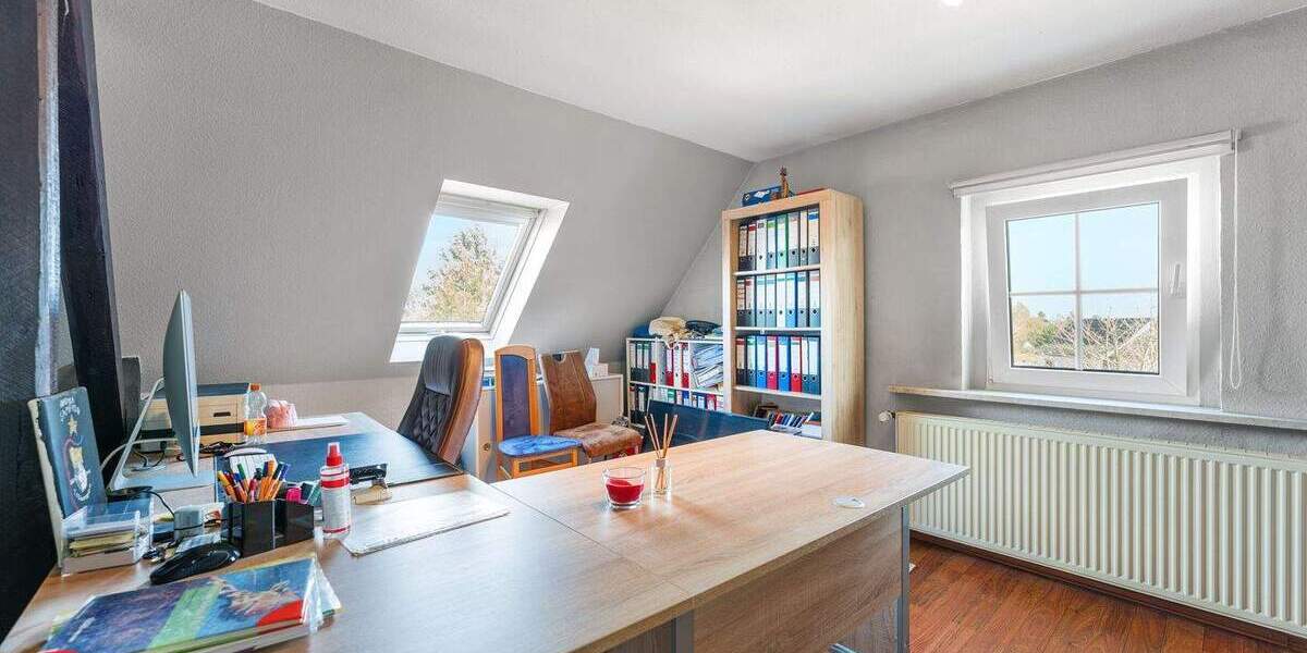 Einfamilienhaus Euskirchen Kuchenheim - 6 Zimmer, 155 m&sup2;, 349.000&euro; | Angebot:25799350