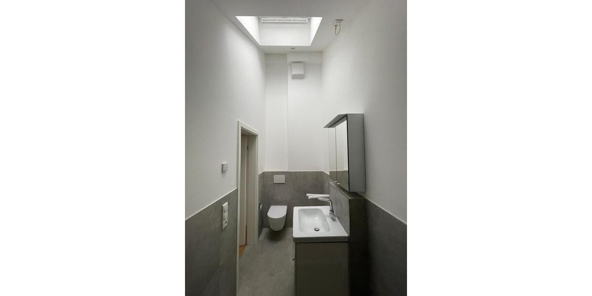 Dachgeschoßwohnung Aachen Aachen-Mitte - 2 Zimmer, 65 m&sup2;, 840&euro; | Angebot:26573264