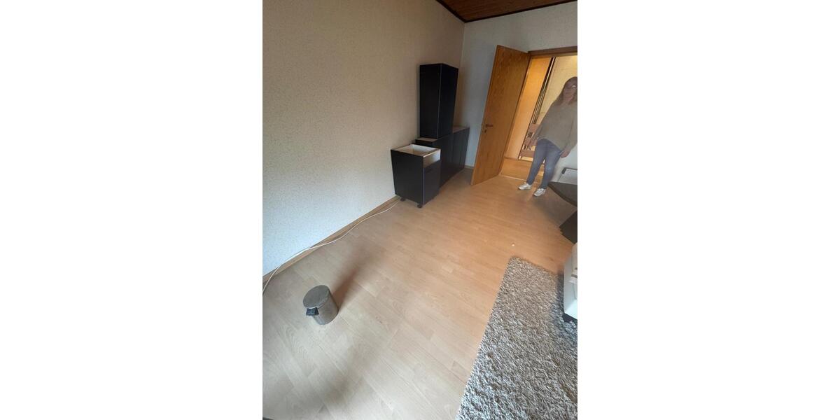 Etagenwohnung Kerpen - 4 Zimmer, 65 m&sup2;, 670&euro; | Angebot:26636728