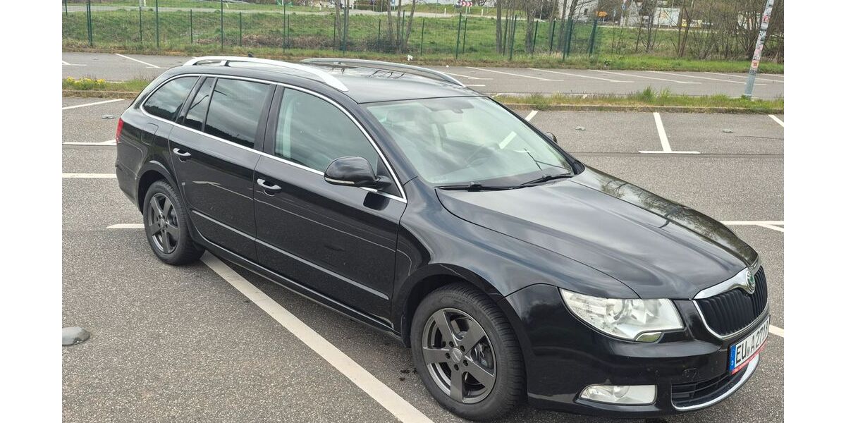 Skoda Superb 189.000 km 8.999 &euro; Mechernich 53894