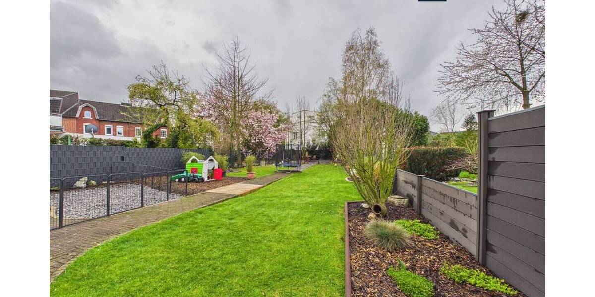 Reihenmittelhaus Übach Palenberg Übach - 5 Zimmer, 136 m&sup2;, 249.000&euro; | Angebot:25969251