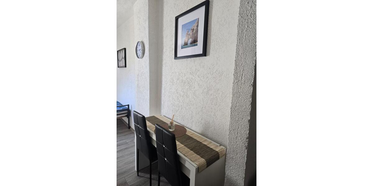 Erdgeschoßwohnung Alsdorf - 1 Zimmer, 12 m&sup2;, 327&euro; | Angebot:26001875