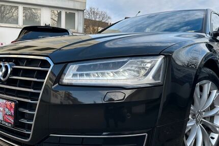 Audi A8 289.900 km 17.799 &euro; Düren 52353