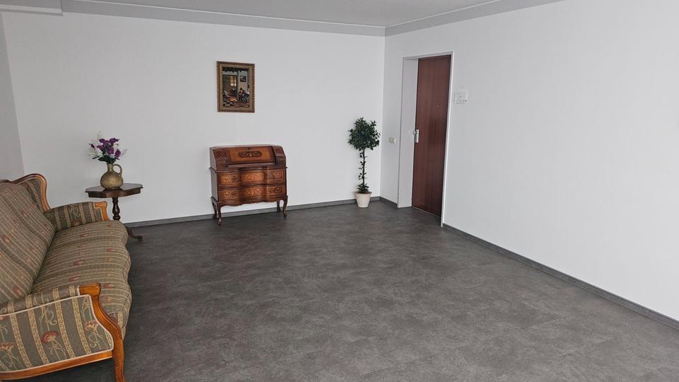 Etagenwohnung Düren Distelrath - 2 Zimmer, 64 m&sup2;, 696&euro; | Angebot:26020389
