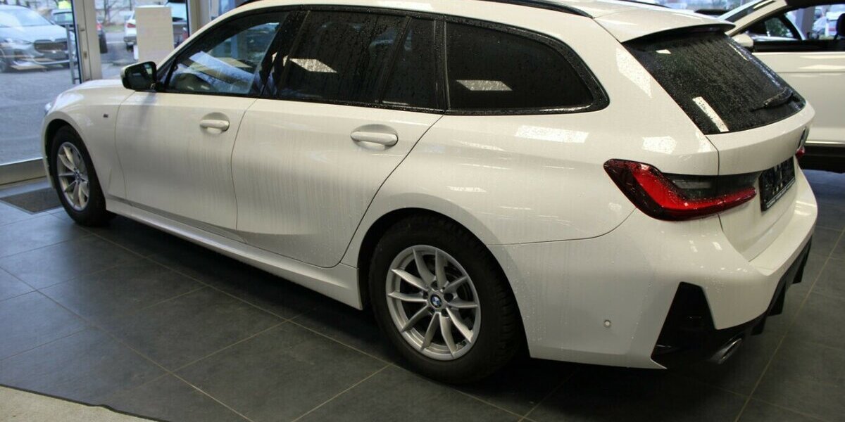 BMW 320 320i Touring - M Sport - 48.340 km 32.980 &euro; Euskirchen 53881