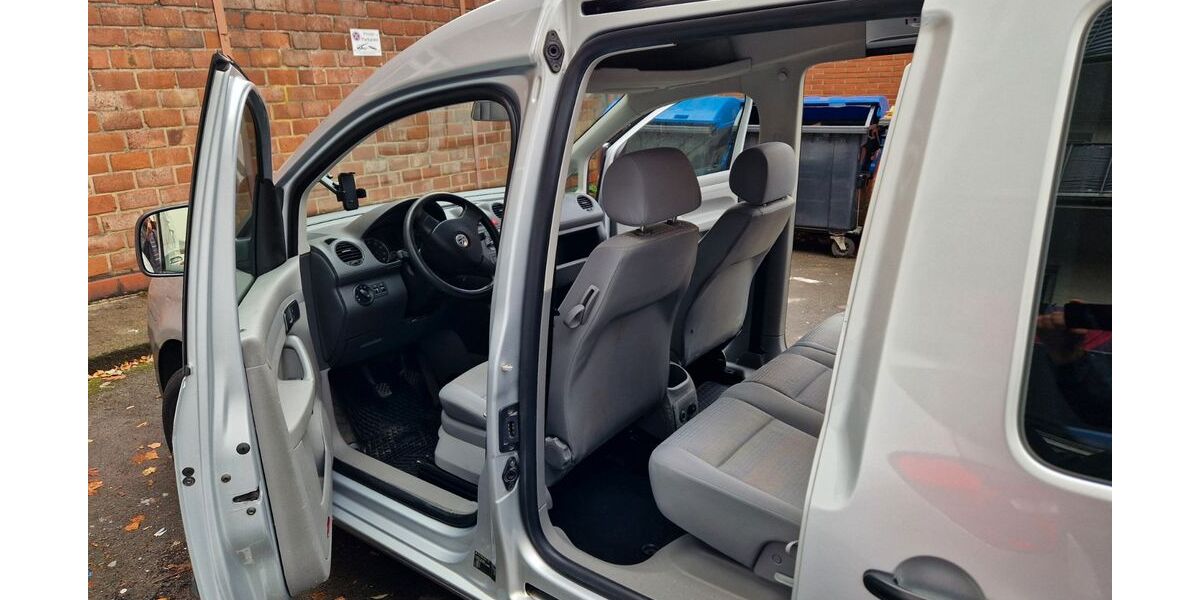 VW Caddy 196.000 km 3.950 &euro; Aachen 52068