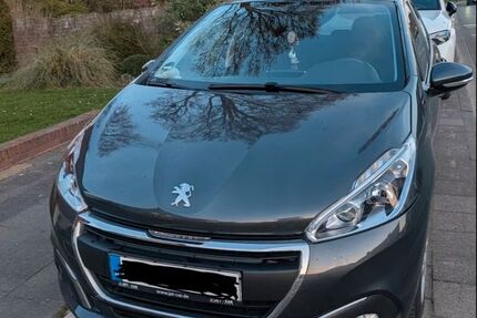 Peugeot 208 63.800 km 4.990 &euro; Bergheim 50126