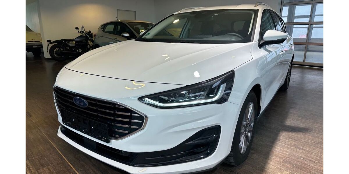 Ford Focus 10.831 km 18.850 &euro; Brühl 50321