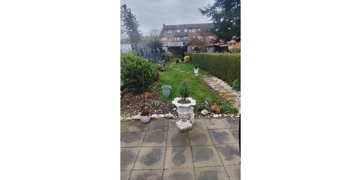 Reihenhaus Alsdorf - 10 Zimmer, 120 m&sup2;, 150.000&euro; | Angebot:27021735