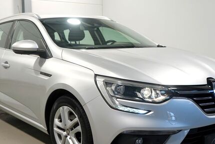 Renault Megane 63.909 km 12.490 &euro; Hürth bei Köln 50354