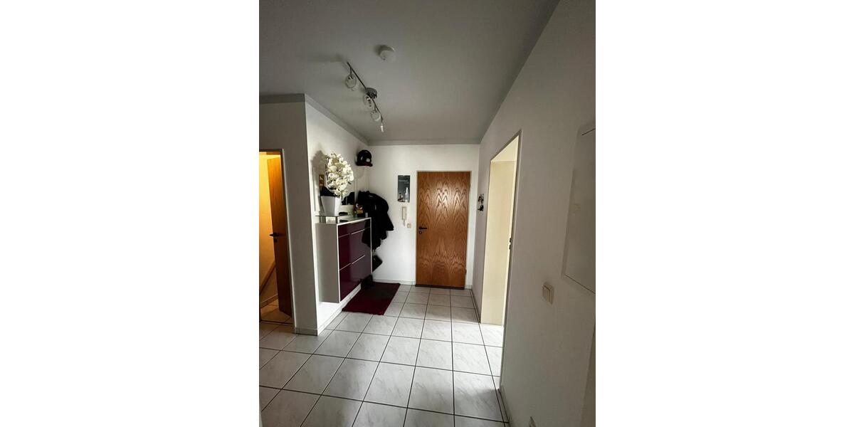 Etagenwohnung Merzenich - 3 Zimmer, 83 m&sup2;, 693&euro; | Angebot:25988618