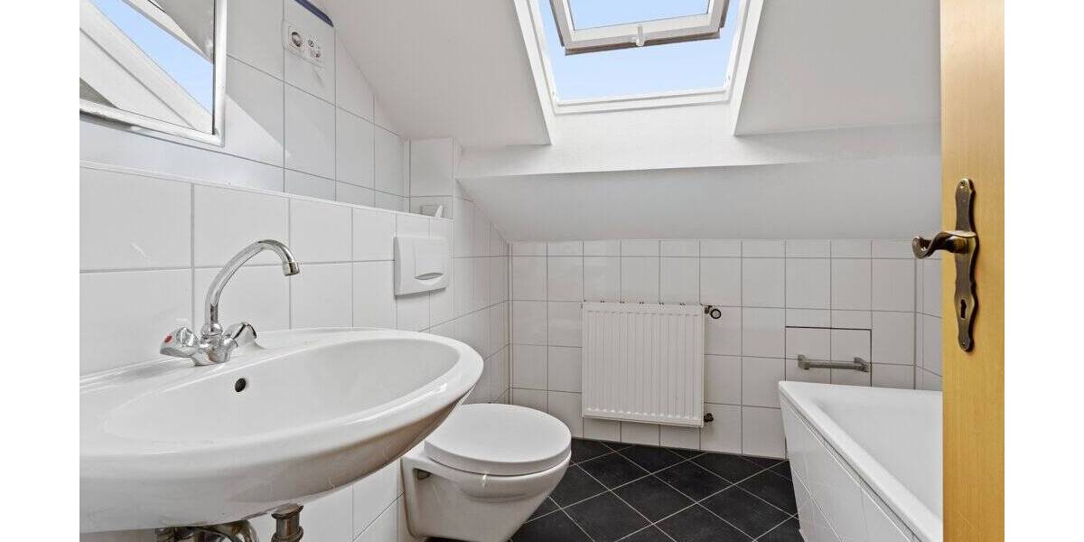 Mehrfamilienhaus, Wohnhaus Alsdorf Schaufenberg - 6 Zimmer, 136 m&sup2;, 219.000&euro; | Angebot:26695938