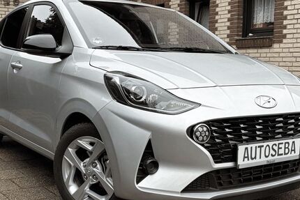 Hyundai i10 10.900 km 13.790 &euro; Jülich 52428