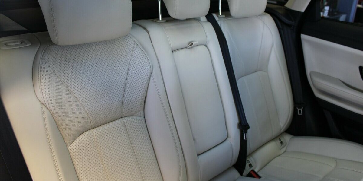 Land Rover Range Rover Evoque 2.0 SI4 HSE Dynamic 65.380 km 23.980 &euro; Euskirchen 53881