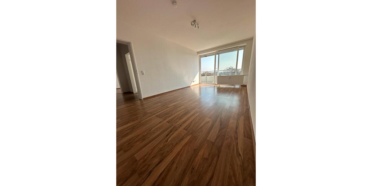 Etagenwohnung Eschweiler - 2 Zimmer, 65 m&sup2;, 650&euro; | Angebot:25887286