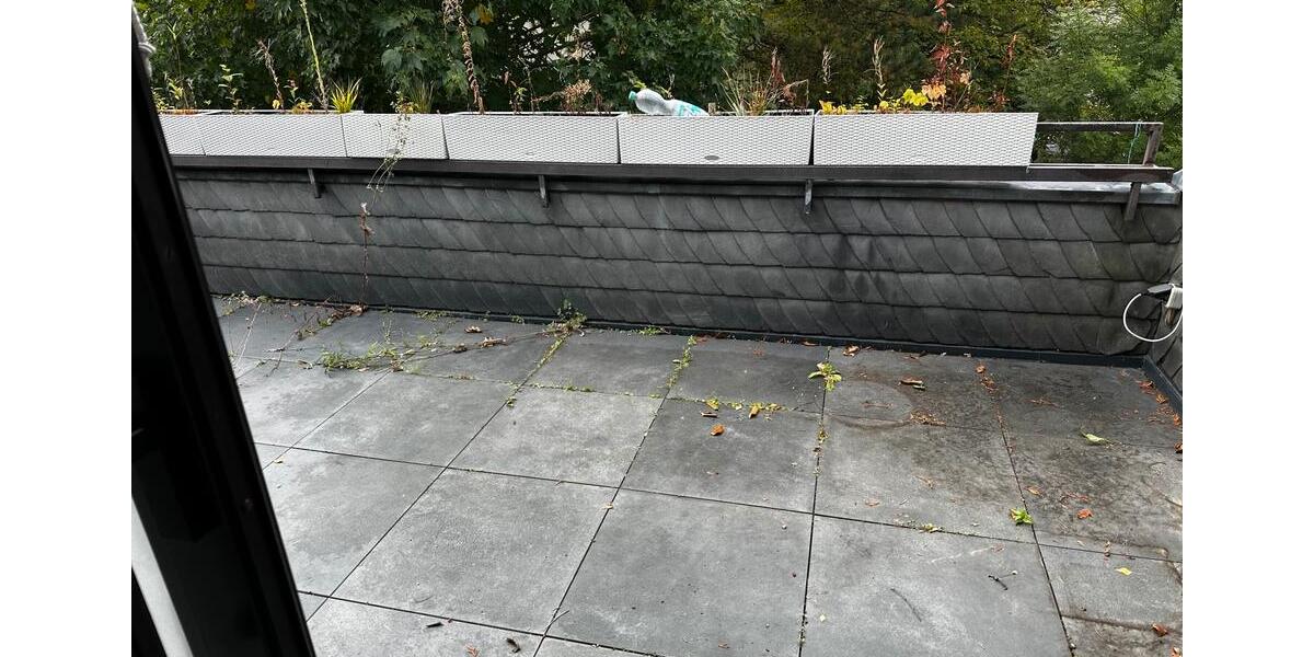 Dachgeschoßwohnung Aachen Aachen-Mitte - 2 Zimmer, 95 m&sup2;, 950&euro; | Angebot:24522712