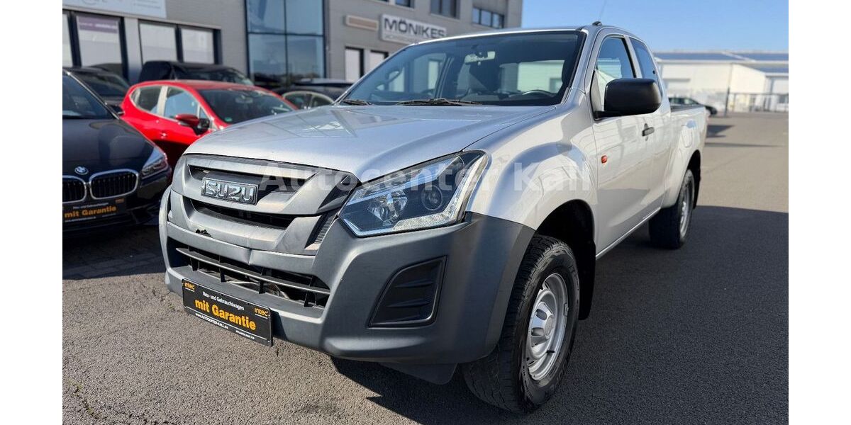 Isuzu D-Max 135.000 km 17.990 &euro; Kall 53925