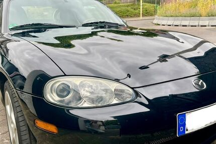 Mazda MX-5 137.700 km 8.300 &euro; Würselen 52146
