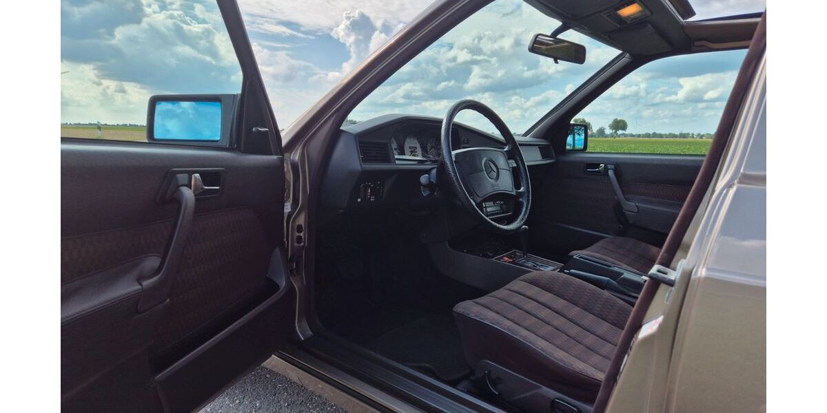 Mercedes-Benz 190 79.000 km 18.450 &euro; Jülich 52445