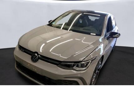 VW Golf 32.655 km 35.470 &euro; Aachen 52078