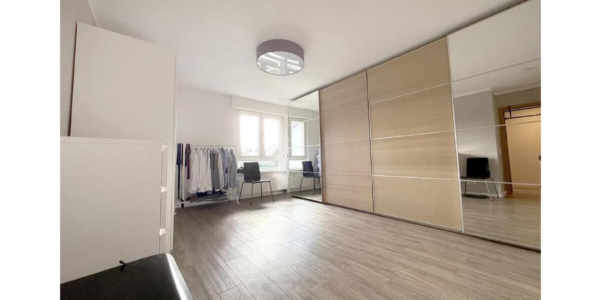 Einfamilienhaus Frechen - 5 Zimmer, 154 m&sup2;, 2.495&euro; | Angebot:26060513