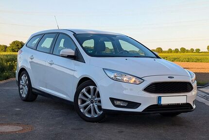 Ford Focus 223.000 km 4.390 &euro; Düren 52353