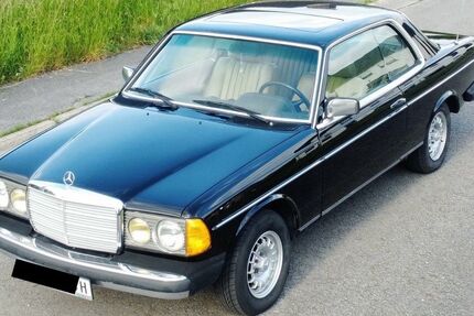 Mercedes-Benz 300 349.000 km 21.500 &euro; Aachen 52074