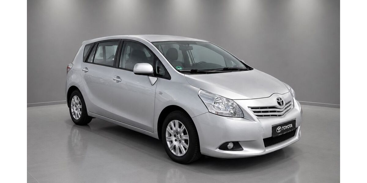 Toyota Verso 241.050 km 5.000 &euro; Erftstadt (bei köln) 50374
