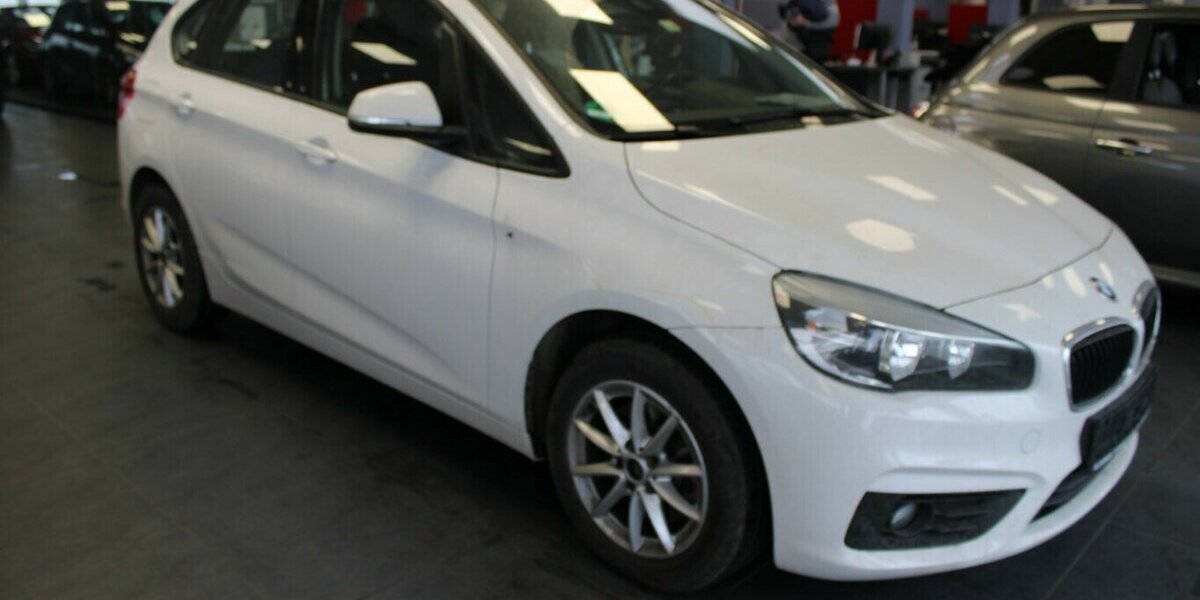 BMW 218 Active Tourer Aut. Advantage 78.050 km 13.980 &euro; Euskirchen 53881