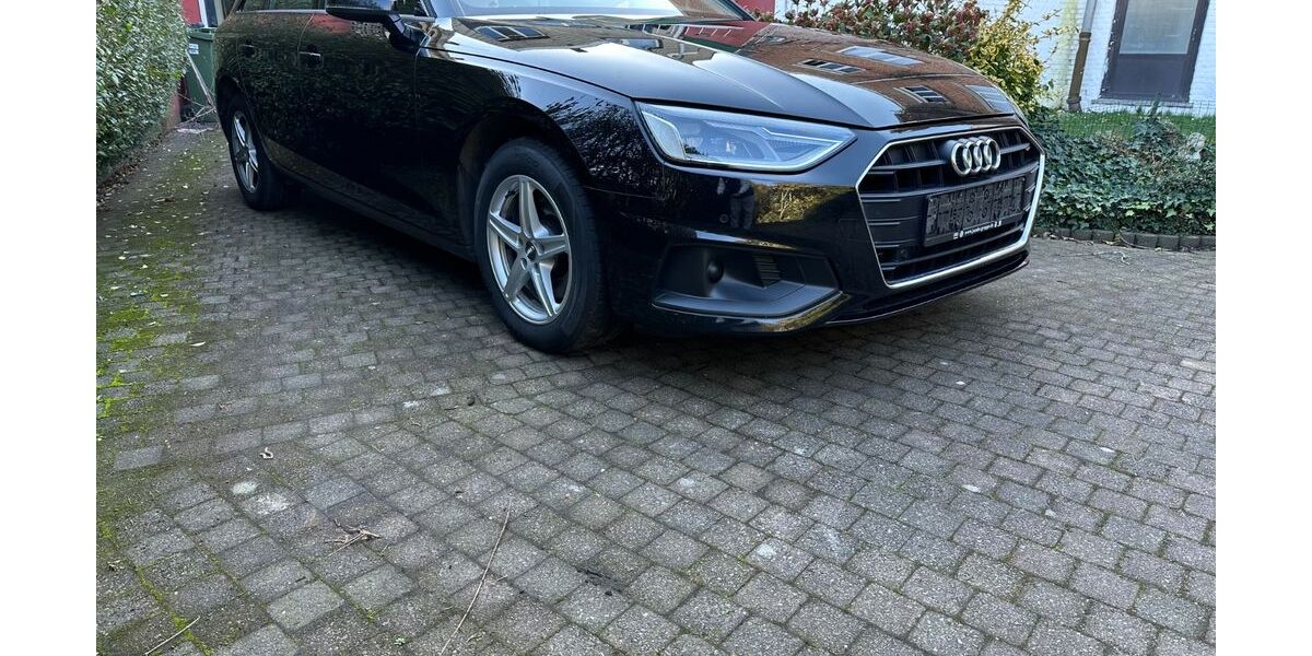 Audi A4 182.000 km 15.900 &euro; Aachen 52076