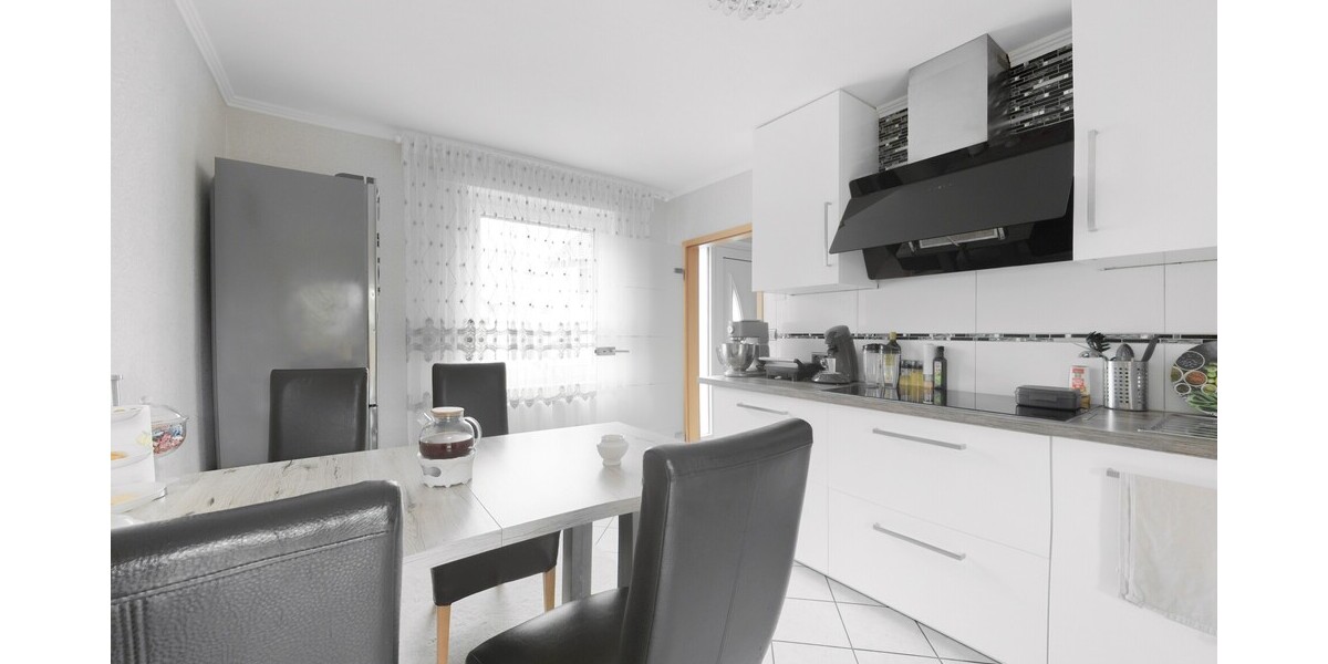 Kohlscheid - Wohnqualität trifft Investment. Großzügiges Einfamilienhaus in beliebter Lage - Einfamilienhaus Herzogenrath / Klinkheide Klinkheide | Angebot:26933141
