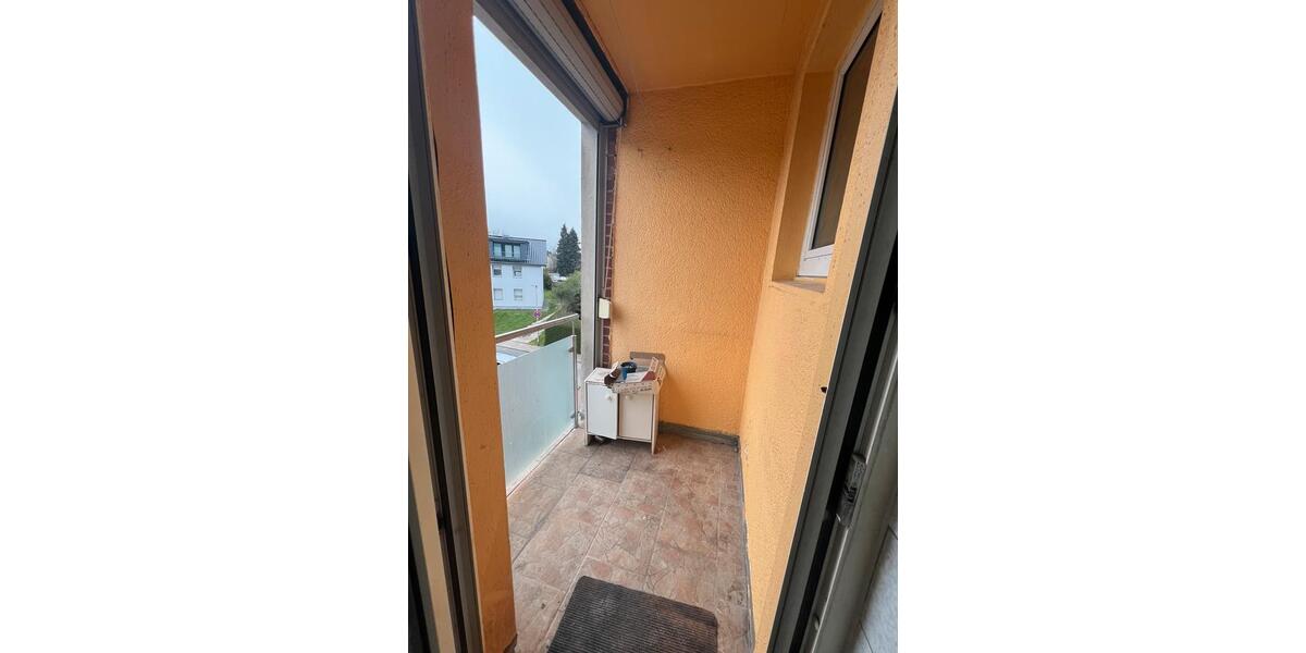 Etagenwohnung Würselen - 3 Zimmer, 67 m&sup2;, 400&euro; | Angebot:26020350