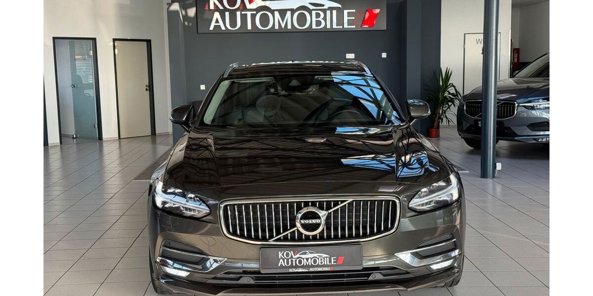 Volvo V90 150.969 km 25.900 &euro; Übach-Palenberg 52531