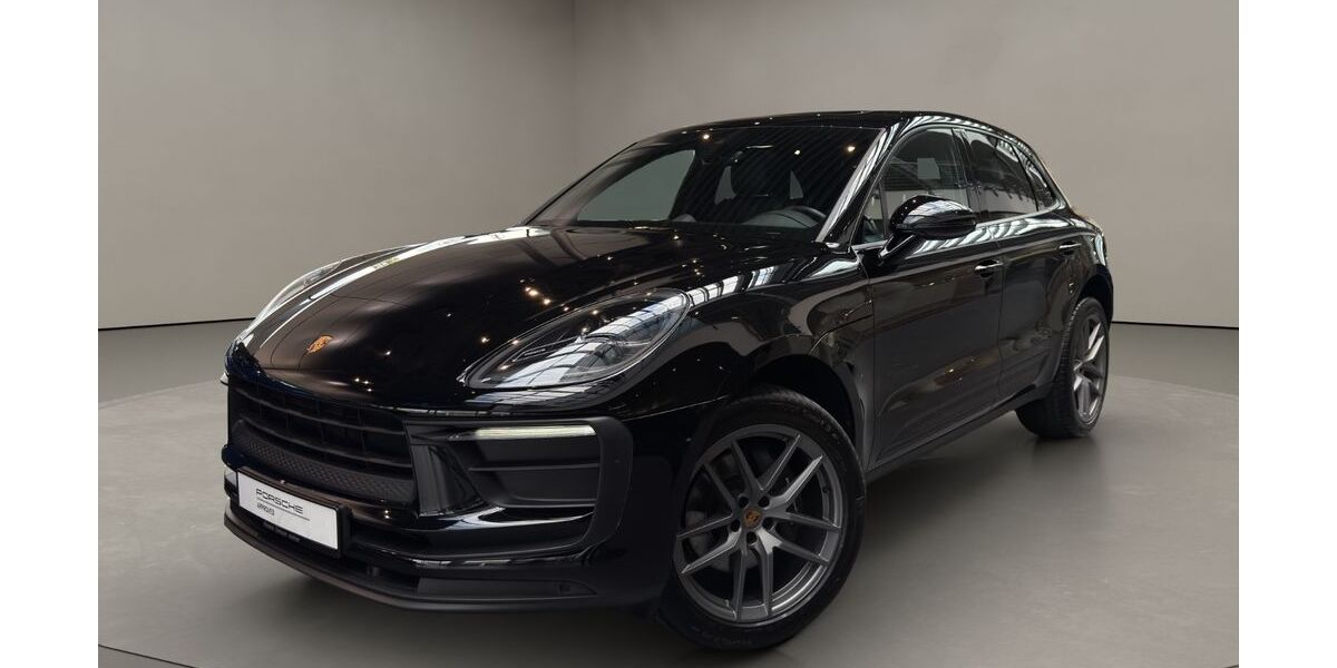 Porsche Macan 31.081 km 69.200 &euro; Aachen 52068
