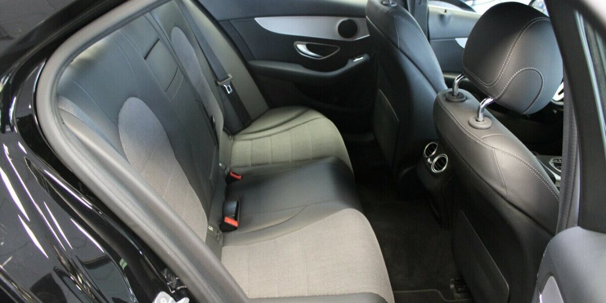 Mercedes-Benz C 300 d 9G-TRONIC Avantgarde 80.556 km 26.980 &euro; Euskirchen 53881