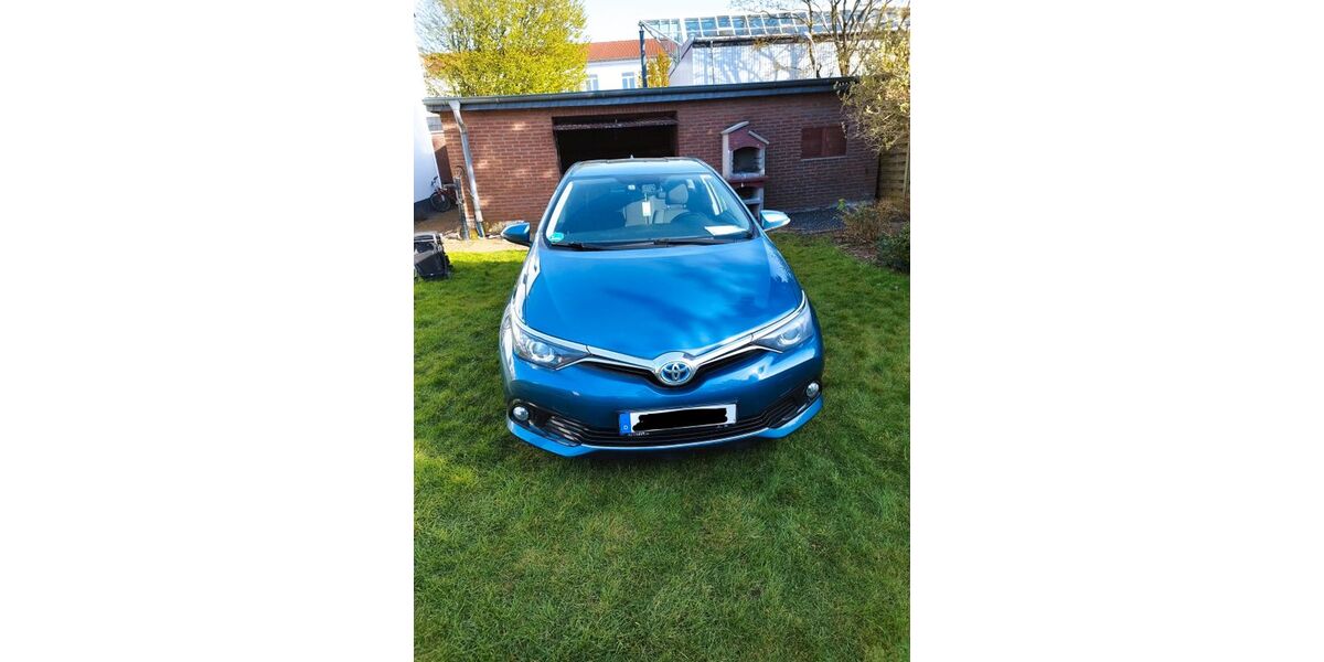 Toyota Auris 162.000 km 12.900 &euro; Alsdorf 52477