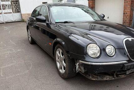 Jaguar S-Type 150.000 km 2.280 &euro; Aachen 52068