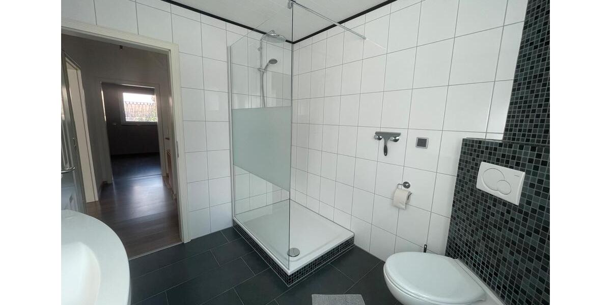 Etagenwohnung Eschweiler - 1 Zimmer, 16 m&sup2;, 500&euro; | Angebot:26003695