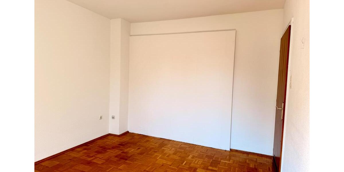 Etagenwohnung Eschweiler - 3 Zimmer, 68 m&sup2;, 612&euro; | Angebot:25841751