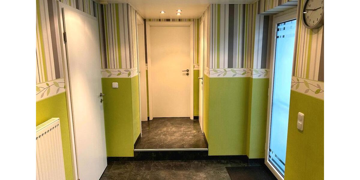 Reihenhaus Alsdorf - 3.5 Zimmer, 81 m&sup2;, 820&euro; | Angebot:25022703