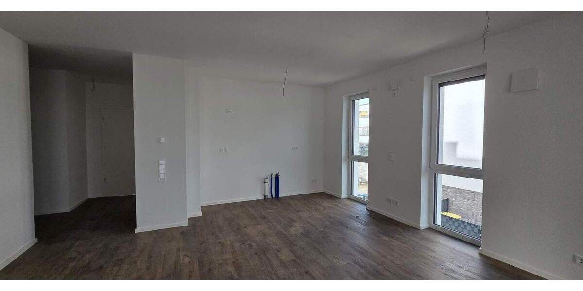 Etagenwohnung Aachen Aachen-Mitte - 3 Zimmer, 83 m&sup2;, 1.399&euro; | Angebot:25797321