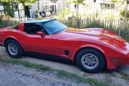 Corvette C3 101.599 km 25.490 &euro; Kreuzau 52372